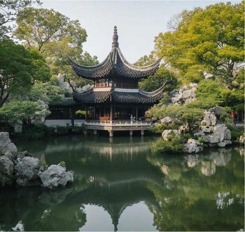 平阳县骤变餐饮有限公司